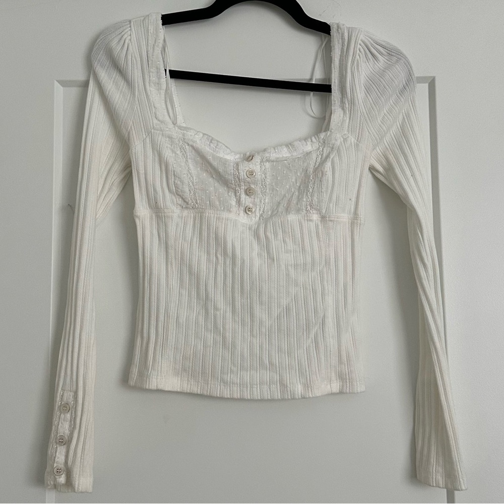 Free People White Textured long sleeve shirt